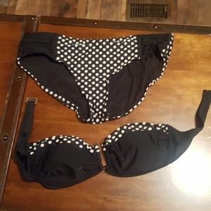 Two-piece bathing suit
